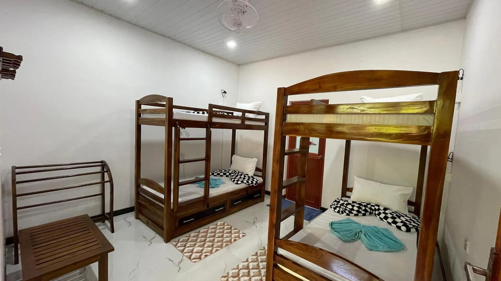 Sigiri Village Vibe Hostel Sigiriya