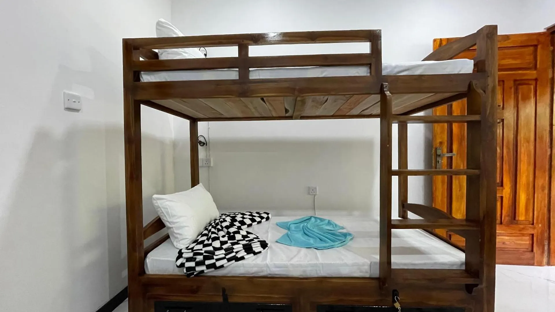 Sigiri Village Vibe Hostel Sigiriya
